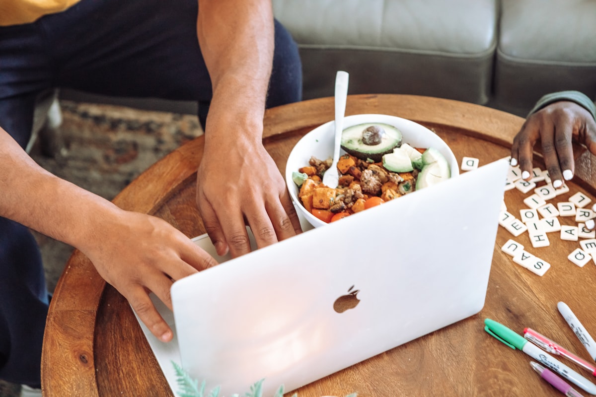Cómo los alimentos transforman tu cognición